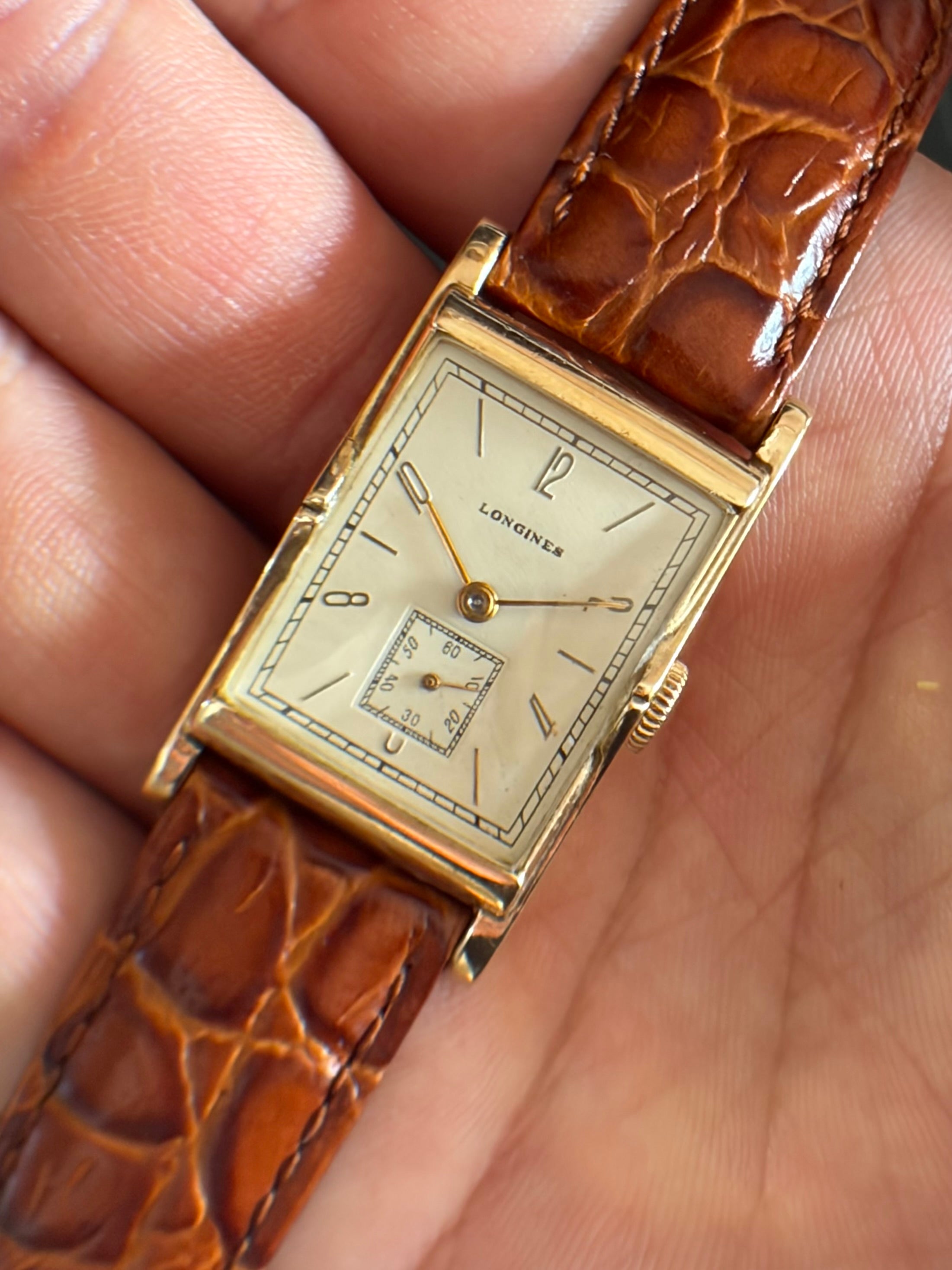Longines 14K Gold Tank Beautiful Lugs c.1940s